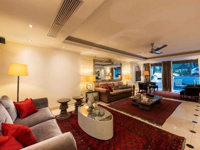 Western Embassy Hotel